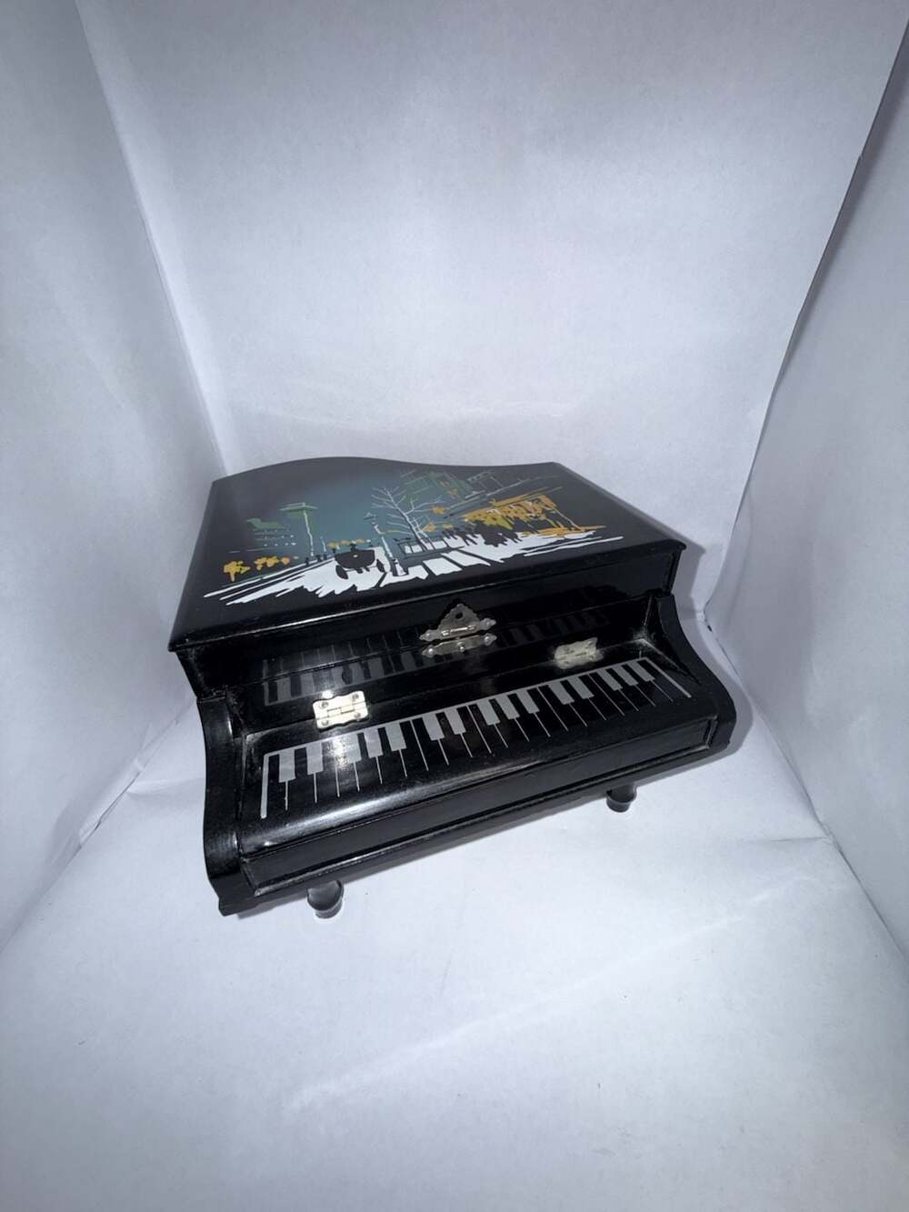 Vintage Mid-Century Japan Grand Piano Music Box Jewelry Trinket Case